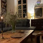 Galhareta, La Maison Rose