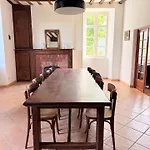 Galhareta, La Maison Rose