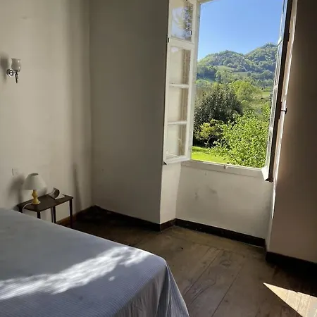 Galhareta, La Maison Rose Barcus