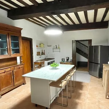 Σπίτι διακοπών Galhareta, La Maison Rose *
